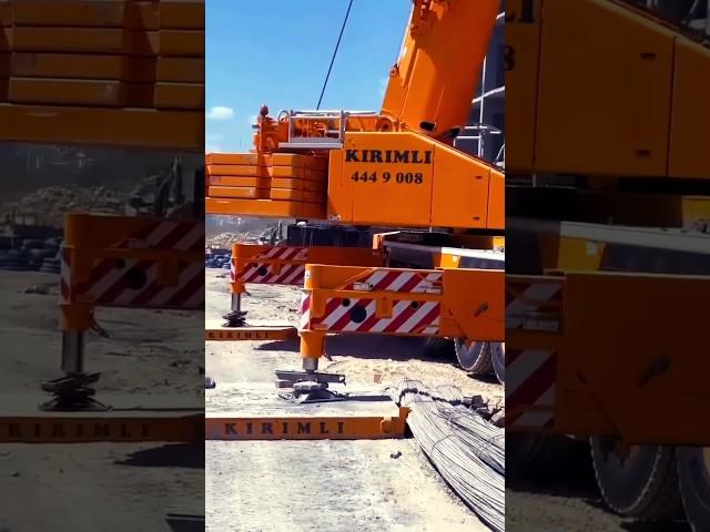 LIBBHERR mobile crane network all crane available hydra manlifer etc. #crane #crazy #video #cricke