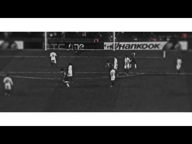 David Luiza with left foot