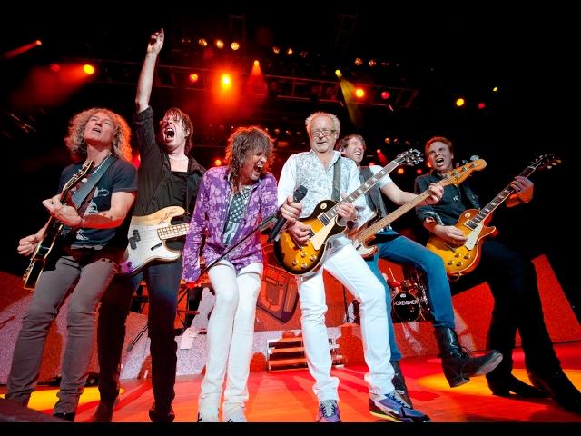 Foreigner Live