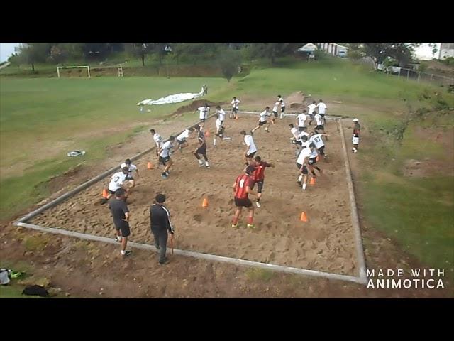 Pretemporada de futbol en arena