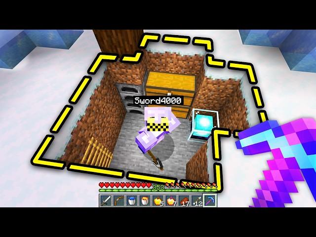 The Most Secret SNOW Base in Minecraft Hide Or Hunt!