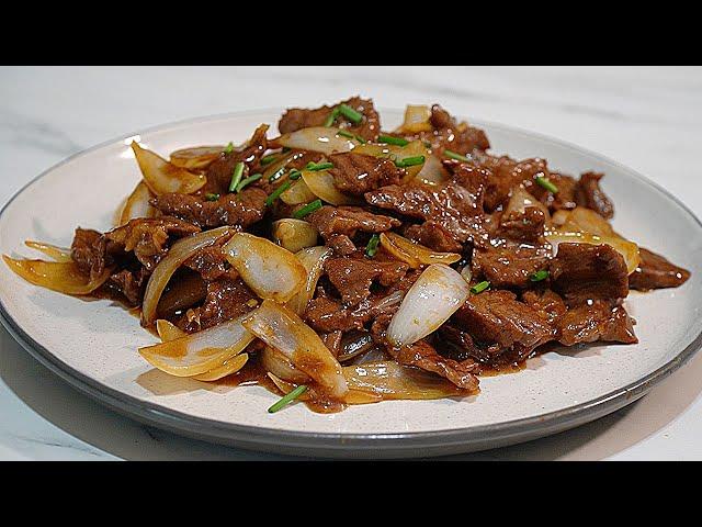 Beef and Onions STIR FRY in Oyster sauce