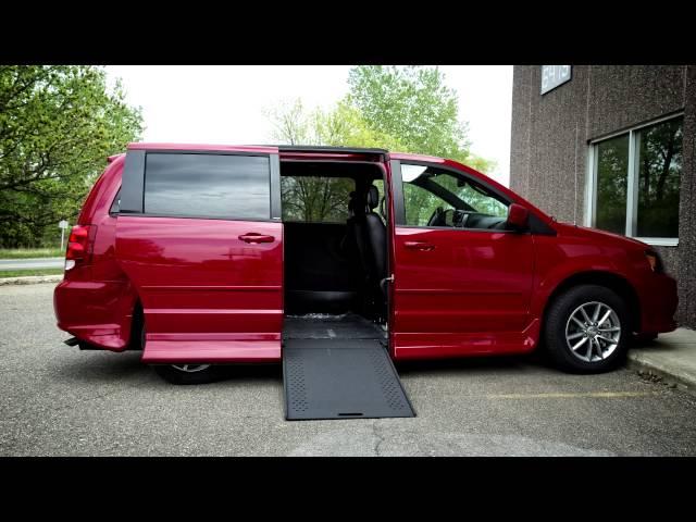 The Benefits of a Wheelchair Accessible Van with an In-Floor Ramp