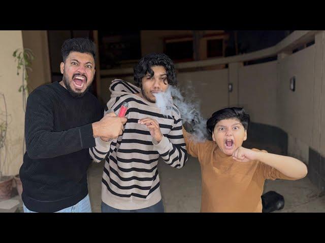 Abdullah ko vape  pety howy pakar leya ||Anas Bhai ny bht mara ||Karachi food eat festival me gaye