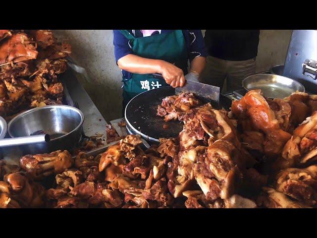 Sell 500 pounds of pork head meat at noon! Aunt Anhui has been selling braised pork for decades!