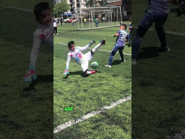 ️ #porteros #atajadas #goalkeeper #futbol #matchday #partidazo #viralshorts #viral #porterosmx