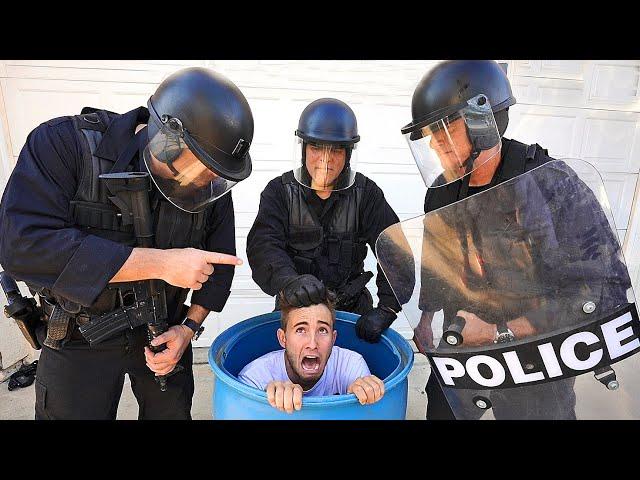 Hide N Seek from S.W.A.T. Team!
