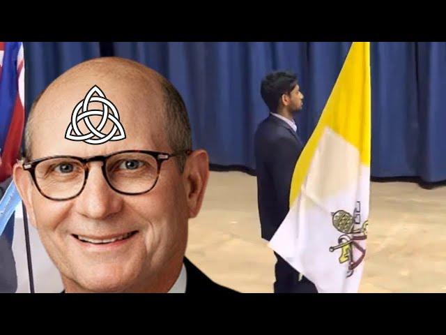 TED WILSON is a TRAITOR against the SDA church! [GENERAL CONFERENCE SESSION - Vatican Flag]