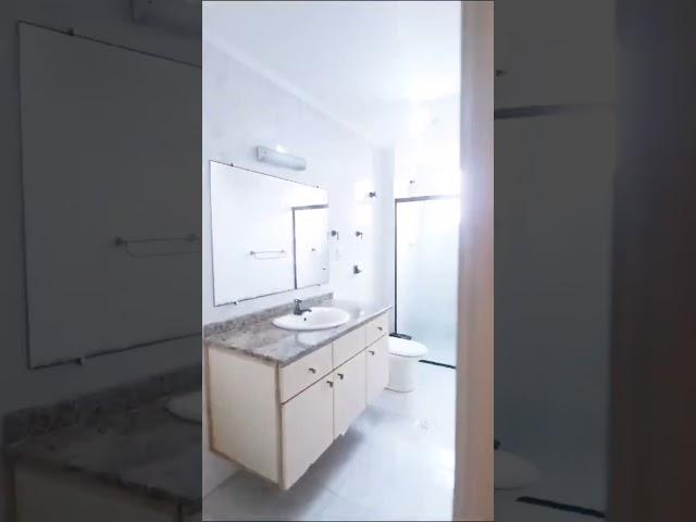 Amplo  apartamento  -  vista livre -  Ponta da Praia - 3 dormitórios - vaga demarcada