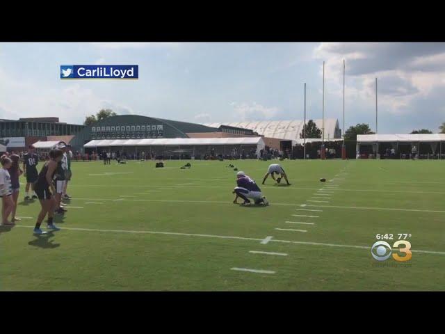 Carli Lloyd Crushes 55-Yard Field Goal After Eagles Training Camp Practice