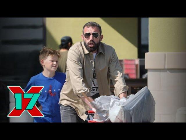 Ben Affleck Goes Crafty With Kids Sam And Fin During A Michaels Run