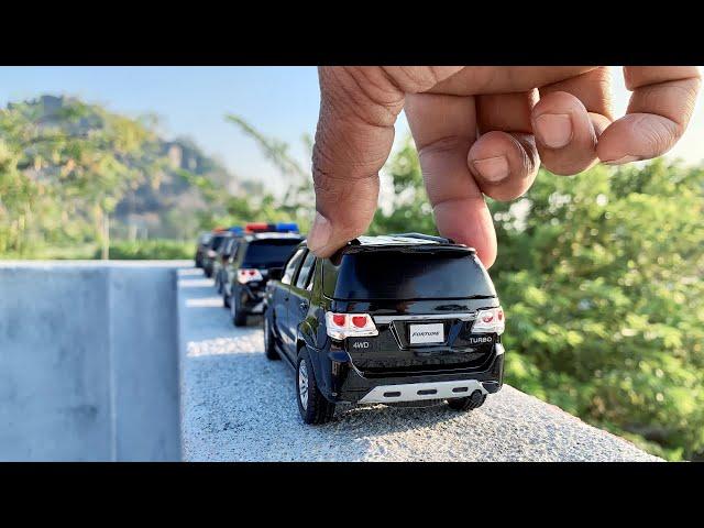 Toyota Fortuner Black  Scale Model Unboxing | Miniature | Die-Cast Toys Collection @arjuntoyworld