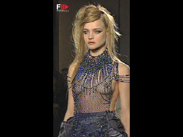 Vintage in Pills ZAC POSEN Fall 2003 - Fashion Channel #shorts