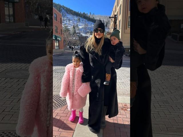 Khloe Kardashian Family Winter Vacation Look #khloekardashian #fashionpolice #deervalley #winterlook