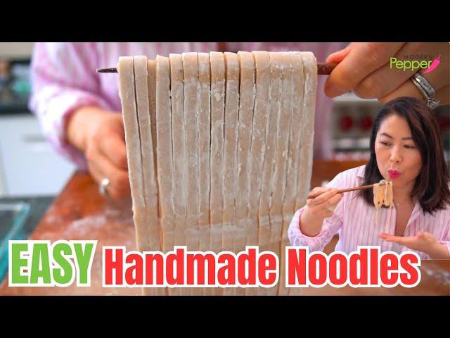 The MOST DELICIOUS EASY Handmade Noodles Recipe! Chewy & Moist Korean Noodles Kalguksu 칼국수면