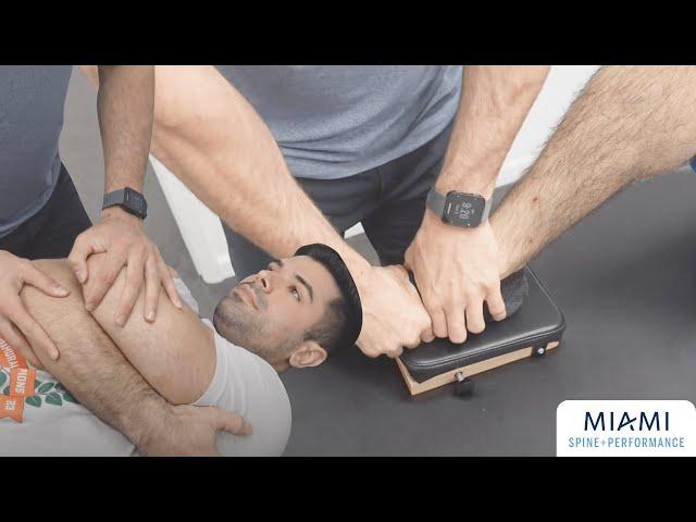 Satisfying Adjustment for Orthopedic Surgeon │ Treatment for Shoulder & Back Pain