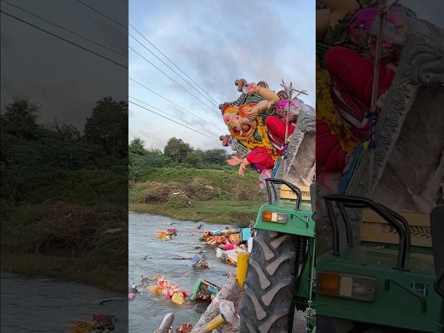 Wrong way of Ganpati Visarjan - Ganpati Visarjan 2024 #ganpati #Ganesh nimajjanam 2024 #tandur