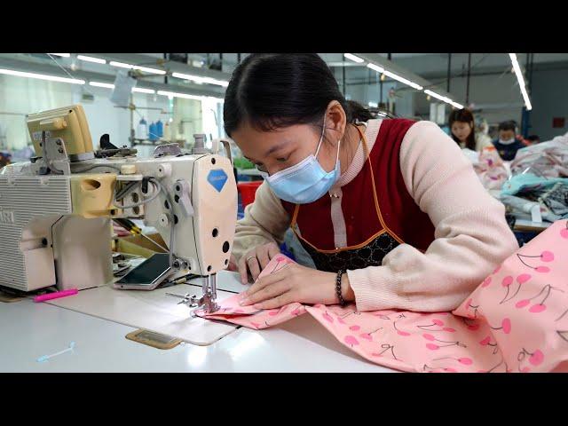 Kids Rain Jacket Mass Production Process,Skilled Chinese Workers.