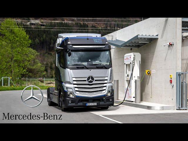 Mercedes-Benz Gen H2 Truck - Demonstration of Capabilities