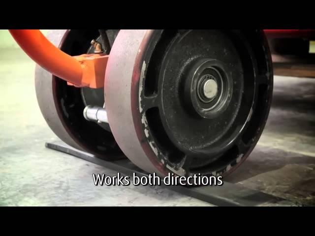 ProBrake Pallet Truck Operating Demo by Linde Material Handling