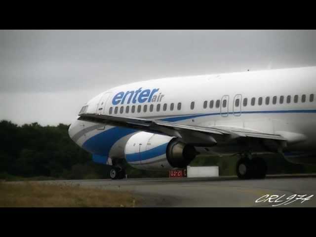 Enter Air Boeing 737-400