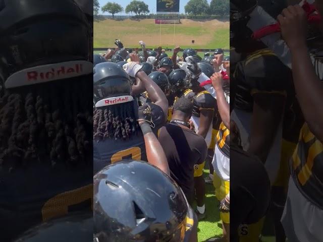 Grambling Running Back Lyndon Rash Hypes Up G-Men Before Practice