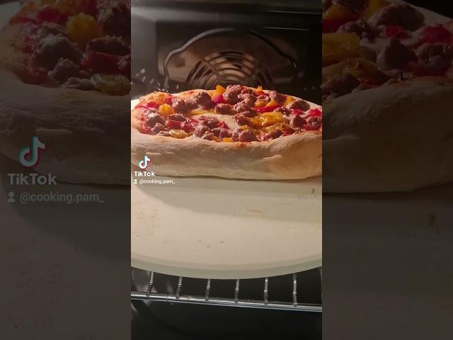 Pizza fatta in casa 