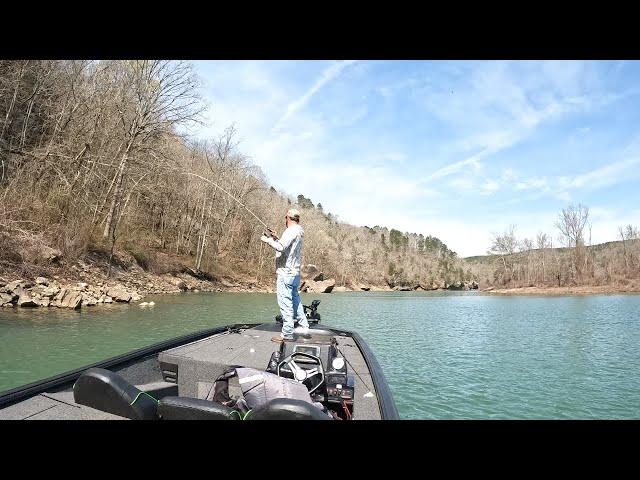 Fishing Tips & Footage from Greers Ferry - Mr Bass of Arkansas