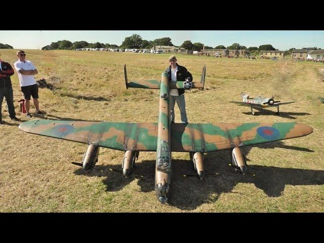 GIANT 1/6 SCALE RC AVRO LANCASTER - 4 X ZENOAH 38cc PETROLS - JACK AT STOW MARIES AIRSHOW - 2024