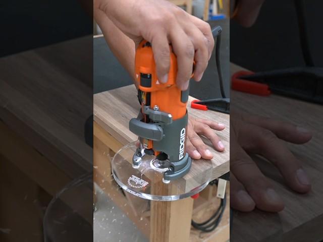 Stabilize your trim router with a @WoodGrainJunkie base plate!