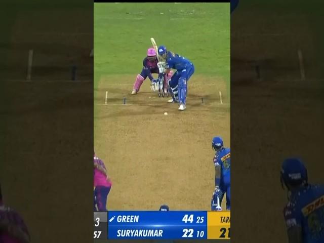 Shaheen Afridi bat Broken ️#cricket #shortvideo #hblpsl8@CricketFun25