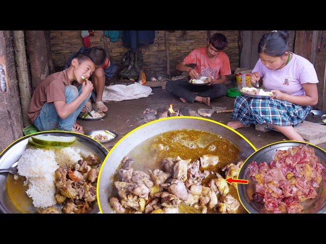 Chicken meal in shelter for younger brothers II Anita & Adhiraj's meal time@Manjitamrnati