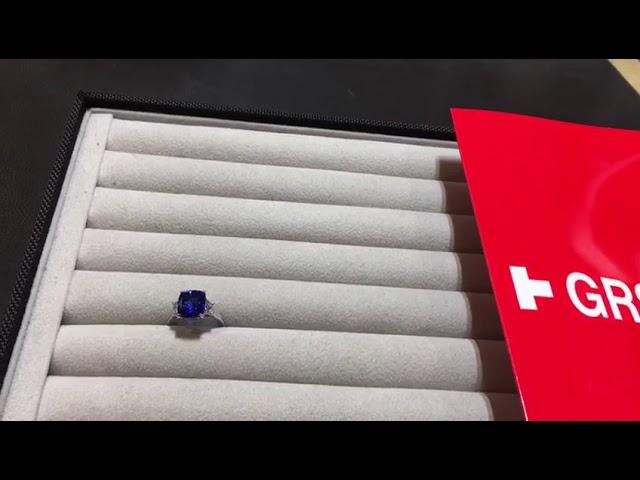 Royal blue sapphire diamond ring