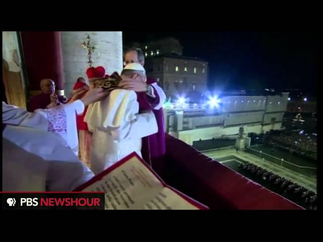 Watch Pope Francis Make His First Appearance