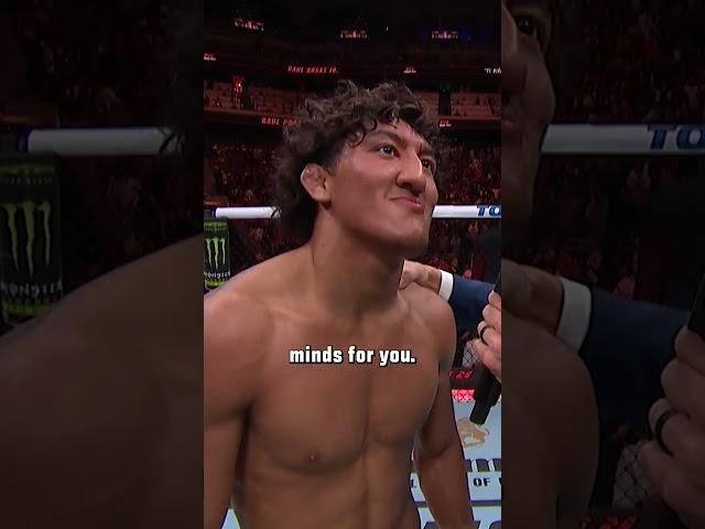 He let the intrusive thoughts win  #ufc306