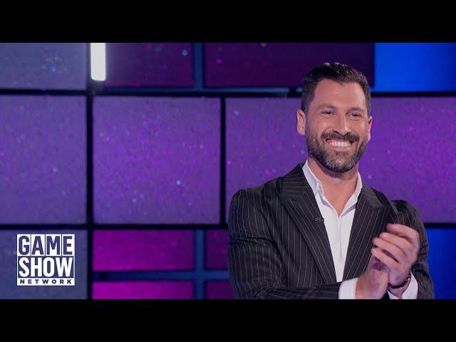 Maks Chmerkovskiy COMPETES for the big win | Dancing With The Stars Night onPeople Puzzler