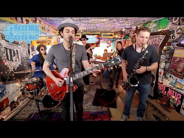 ARTUR MENEZES - "Give My Money Back" (Live at JITV HQ in Los Angeles, CA 2018) #JAMINTHEVAN