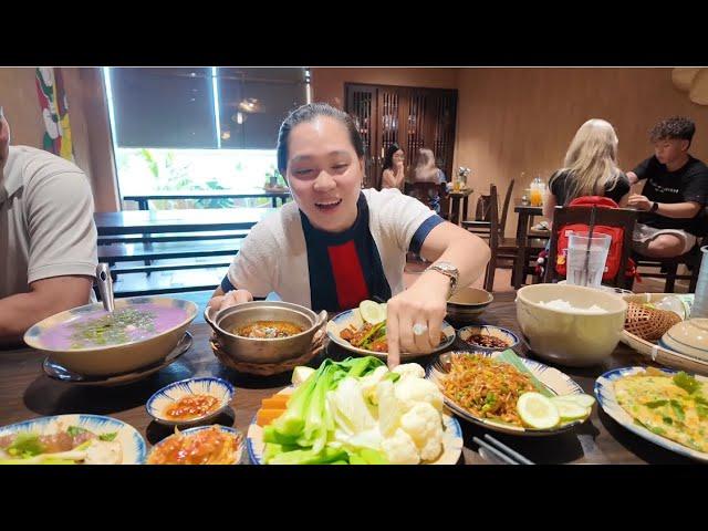 Vlog 2784 ll REVIEW QUÁN CƠM QUÊ GIÁ THÀNH PHỐ ĐANG LÀM MƯA LÀM GIÓ TRÊN MẠNG XÃ HỘI VÀ CÁI KẾT