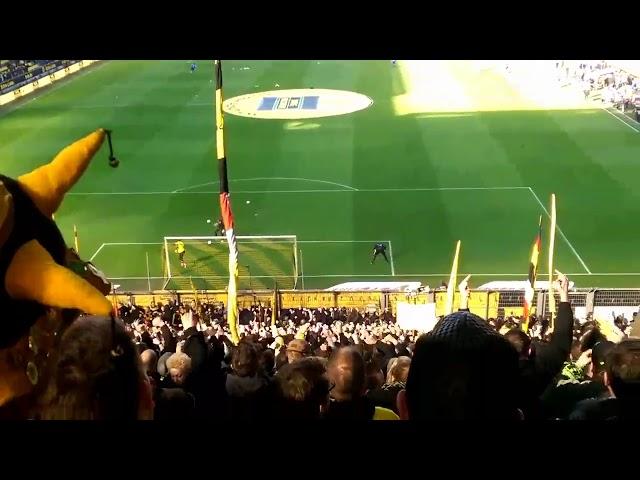 Anti RB Leipzig Gesänge by Borussia Dortmund Fans!