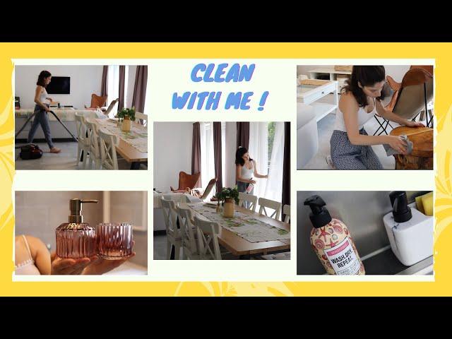 CLEAN WITH ME - Καθαριότητα Σπιτιού : Σαλόνι, Κουζίνα & Μπάνιο / Bathroom Haul / Tips Καθαριότητας !