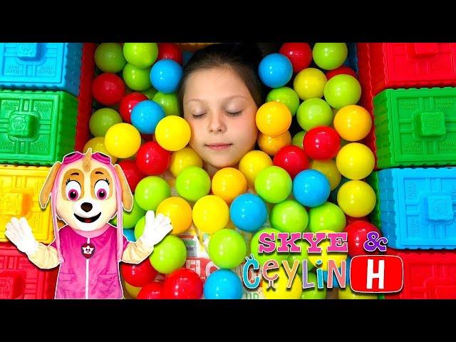 Ceylin & Skye - Colorful Ball Pool Comptines Et Chansons Kinderlieder Canzoni per bambini Kids Songs