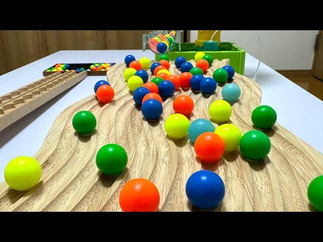 Marble Run Race  Spiral slope & wooden wave plate (lots of colorful balls)