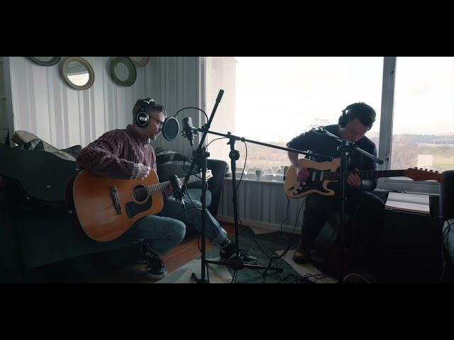 Basement Letters //  Heavy Showers (Bungalow Session)