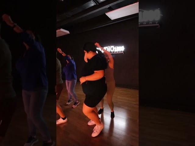 Bachata classes in Miami #bachataclass #bachatafusion