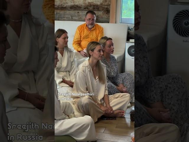 Sreejith Nampoothiri Sharing the light of Sanatana Dharma to the World | Puja in Moscow