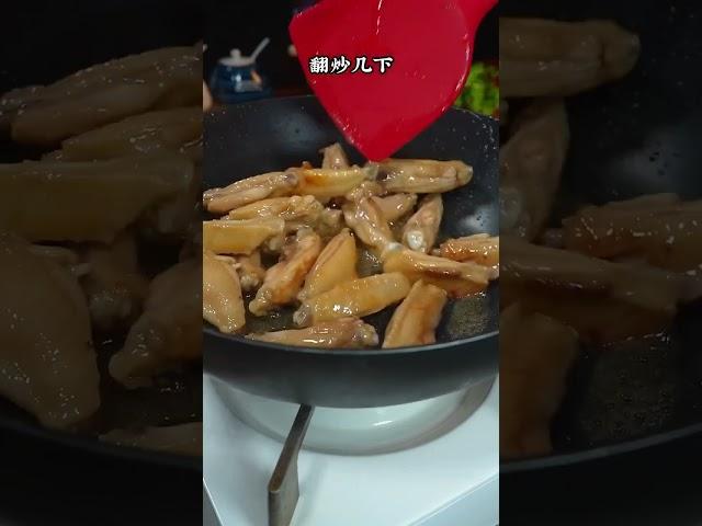 鸡翅不要再可乐了，学会这个蒜香鸡翅，好吃到舔手指 #蒜香鸡翅 #好吃到停不下来 #美食教程