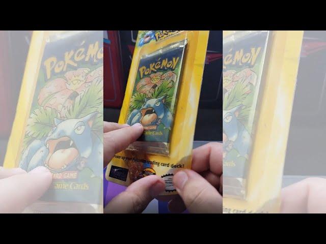 Cracking open a rare SHADOWLESS Base Set blister pack! #pokemon #shorts