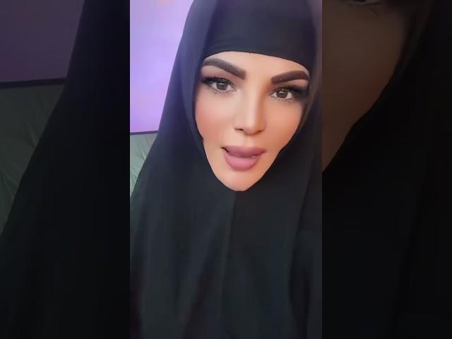 On the invitation of Dubai police, Bollywood star Rakhi Sawant distributed Iftari to hundreds