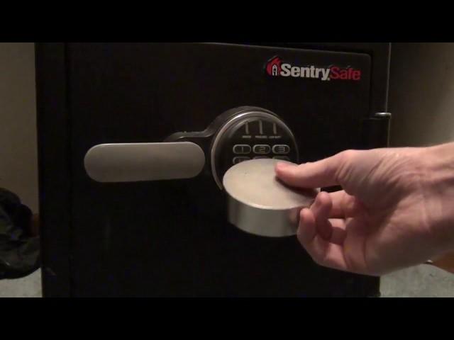 (229) Opening a Sentry Electronic Safe with a Magnet