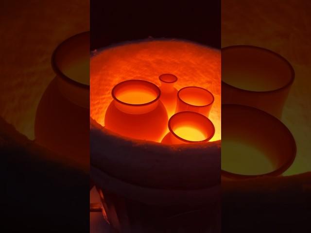 Raku firing process at night  #raku #pottery #clay #ceramic #fire #howto #handmade #crafstman